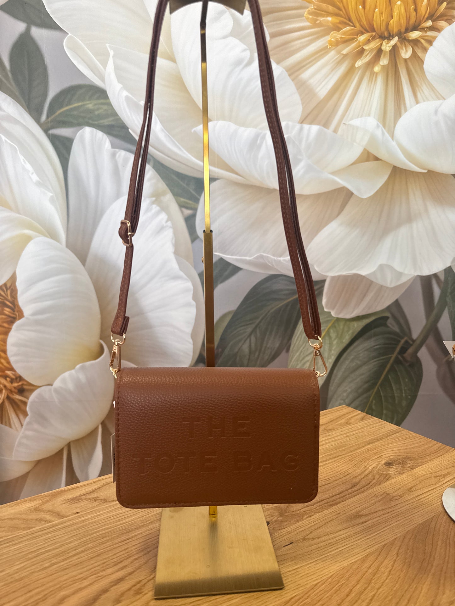 Gorgeous tote bag in tan, Thelma