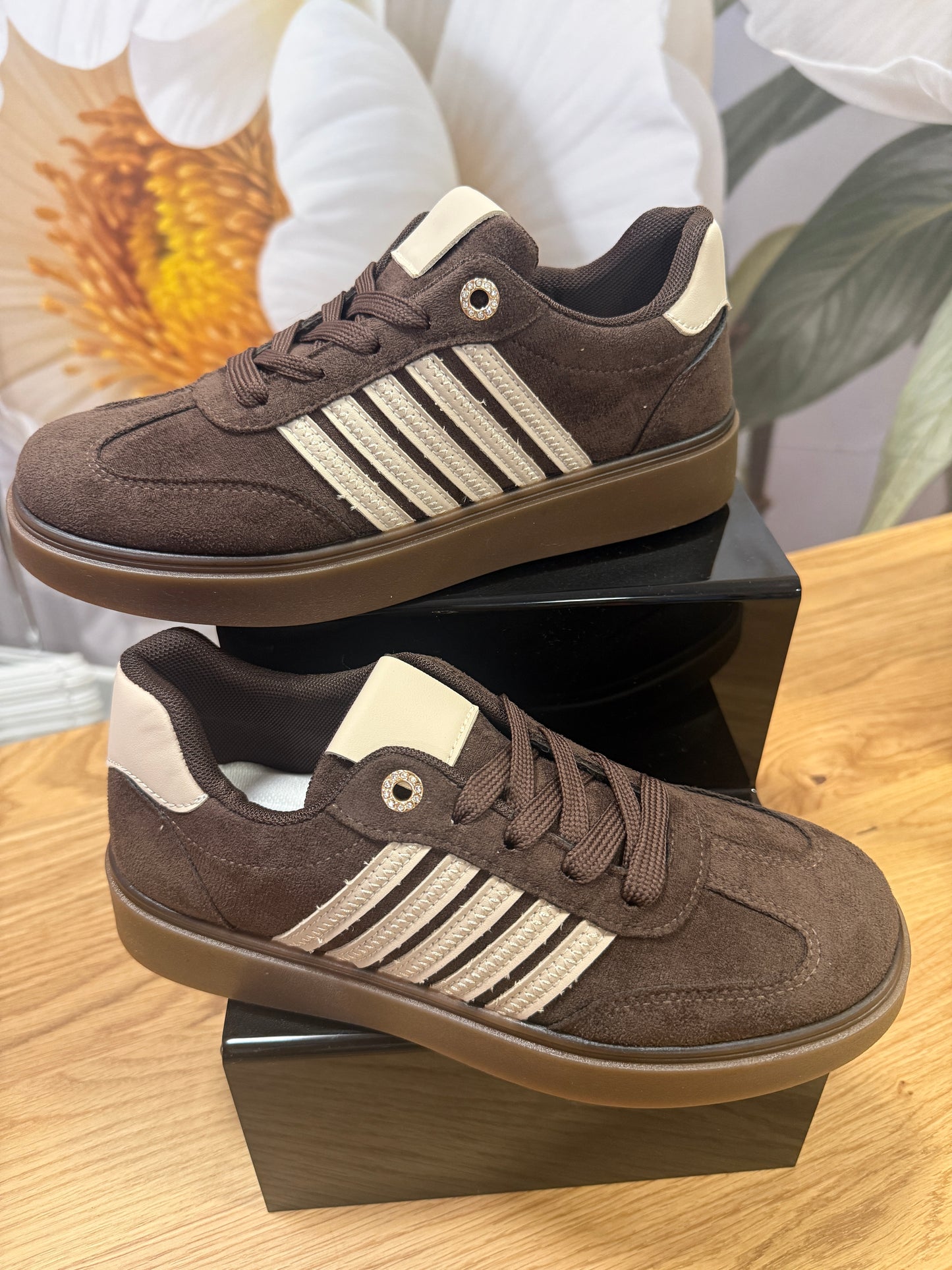 Lovely brown trainers, Carmel