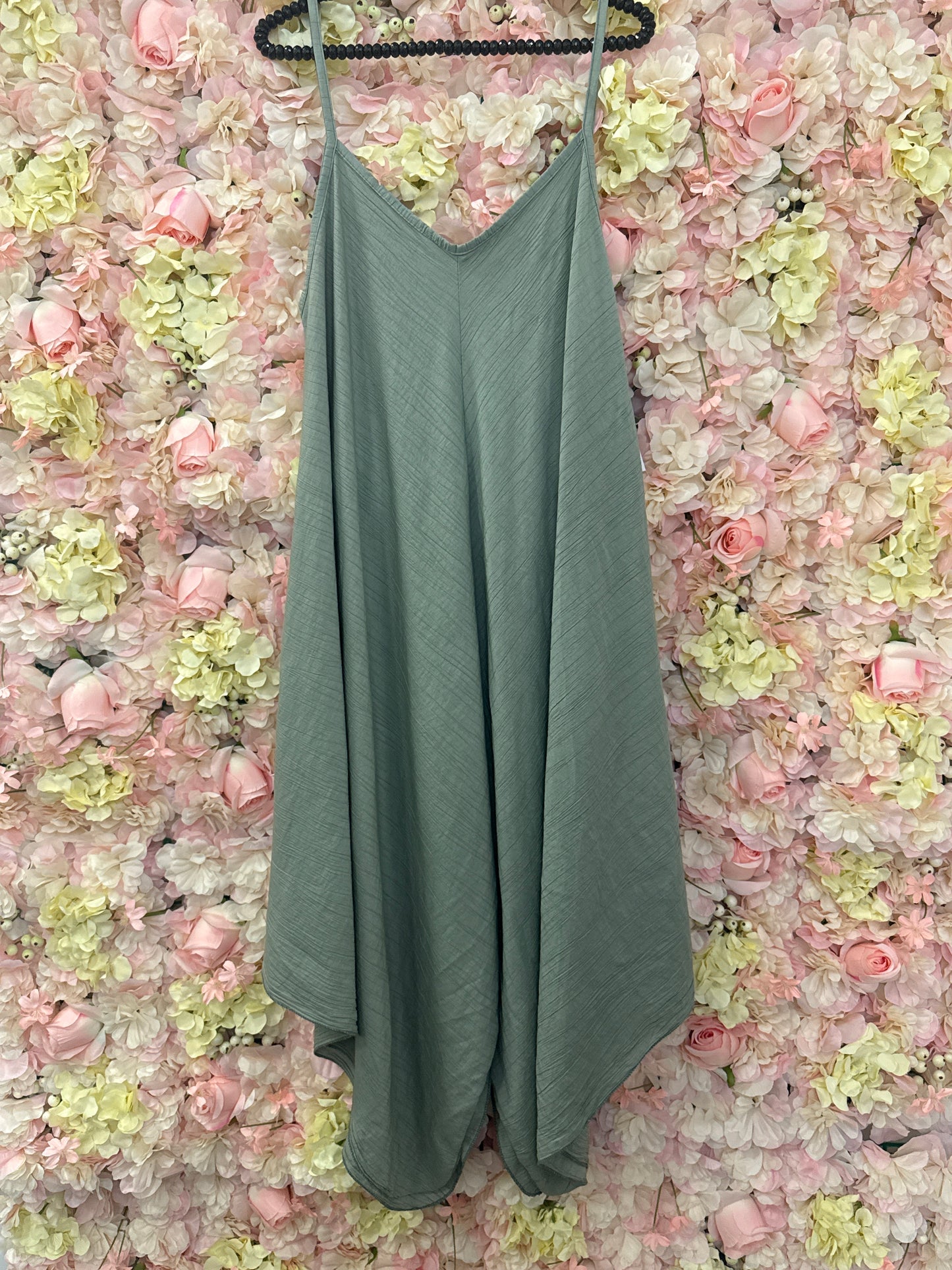 Lovely parachute dress with handkerchief hem, Kelly
