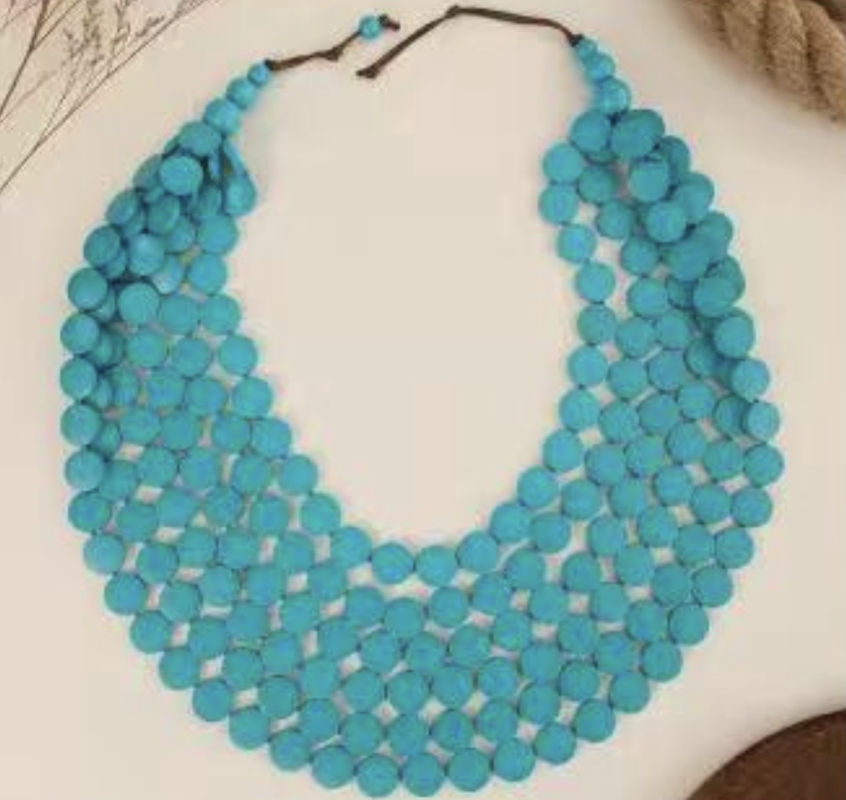 Stunning statement necklace