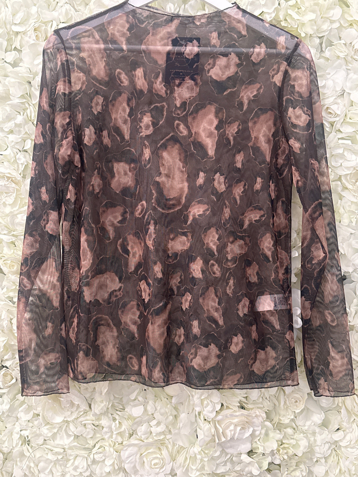 Lovely layering top, Flora