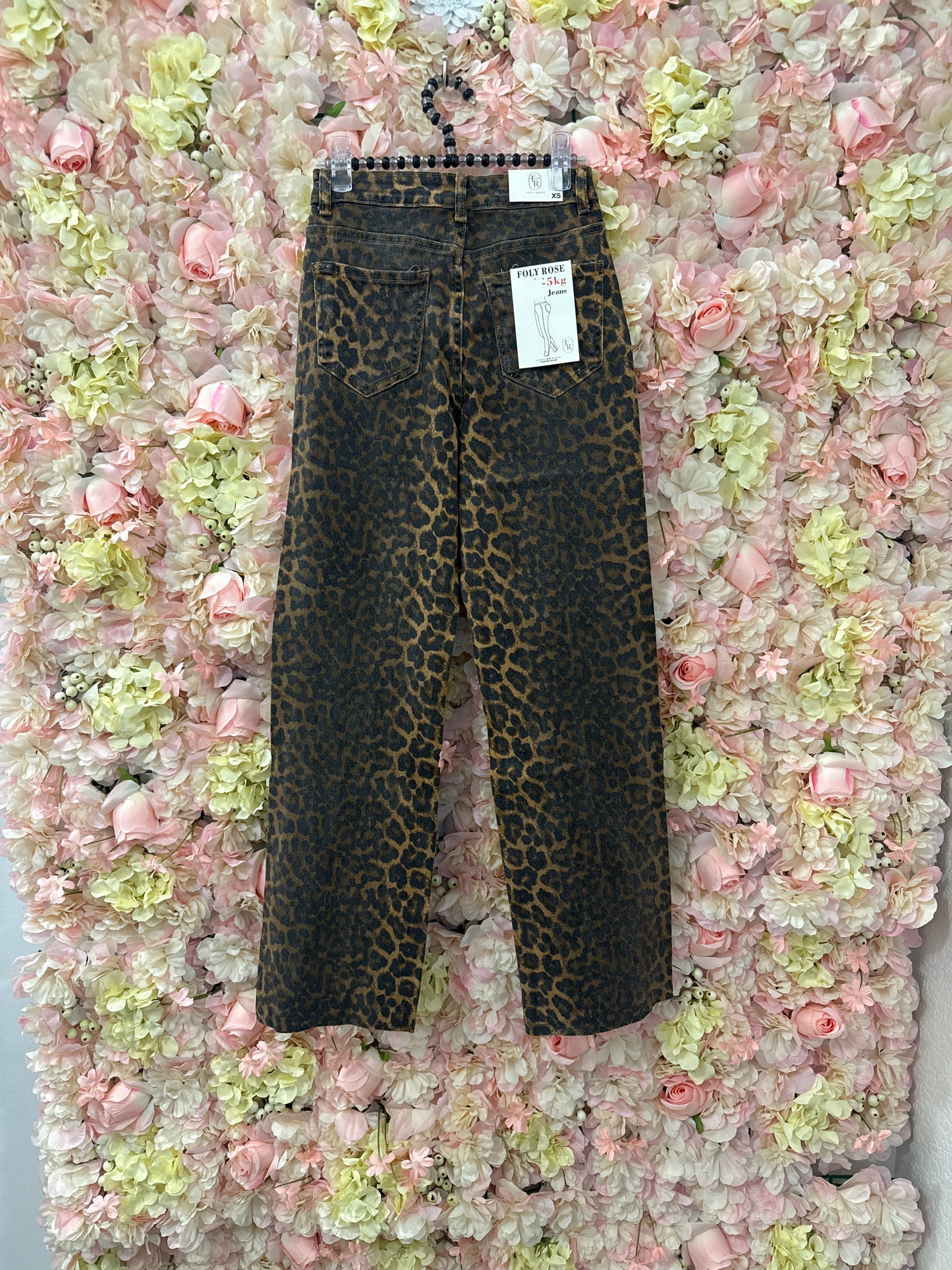Leopard print jeans, Carmen