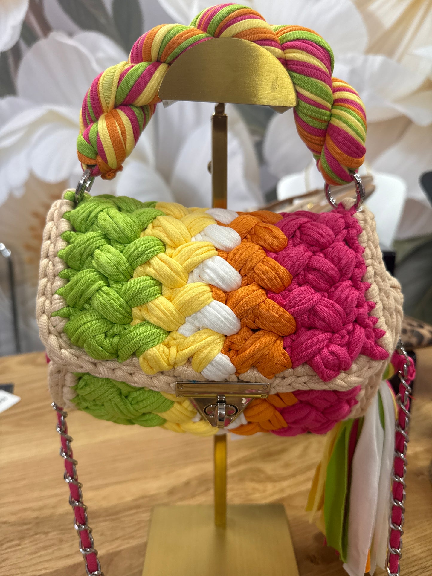 Gorgeous crochet bag