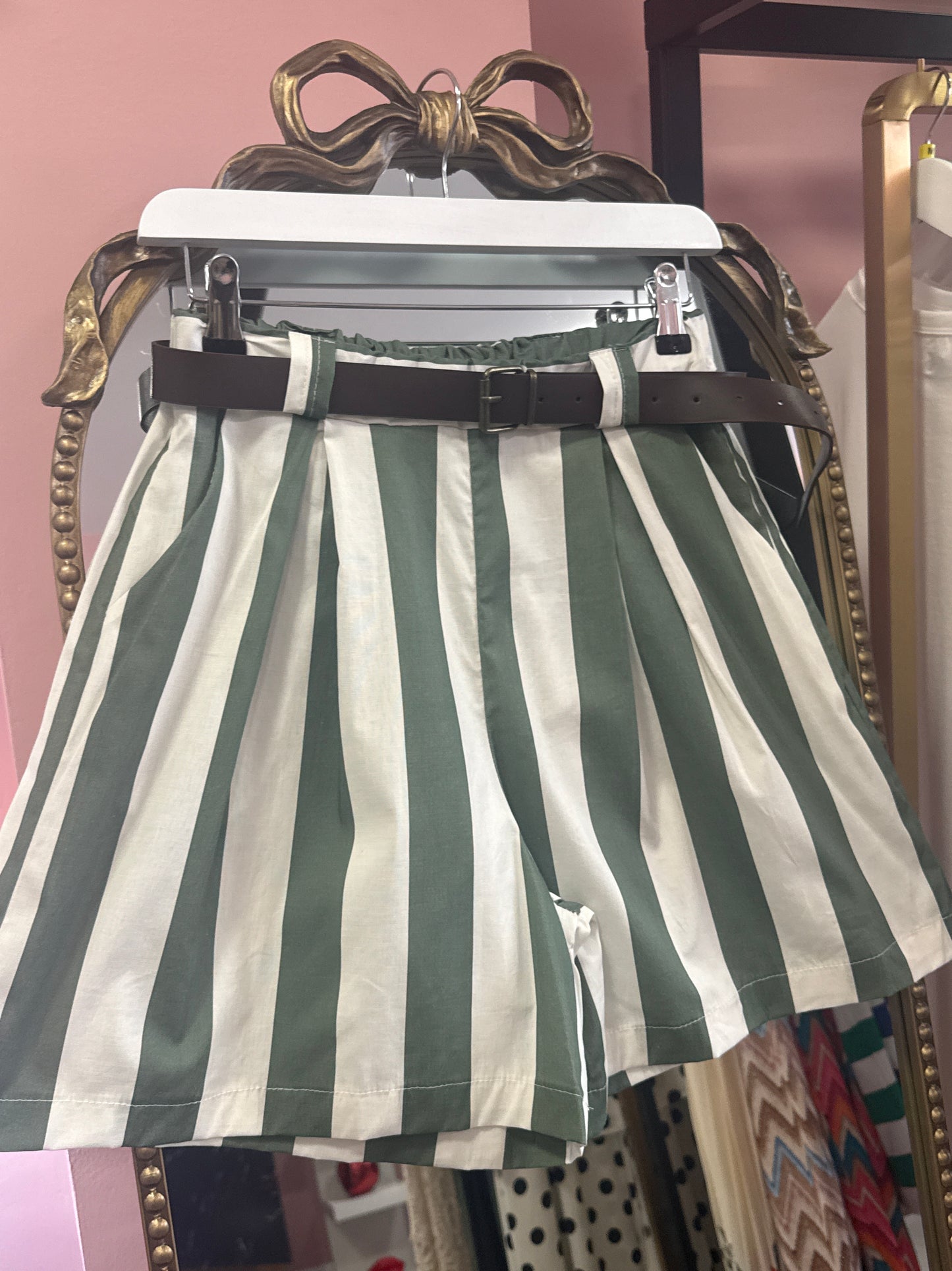 Stunning striped shorts, Cark