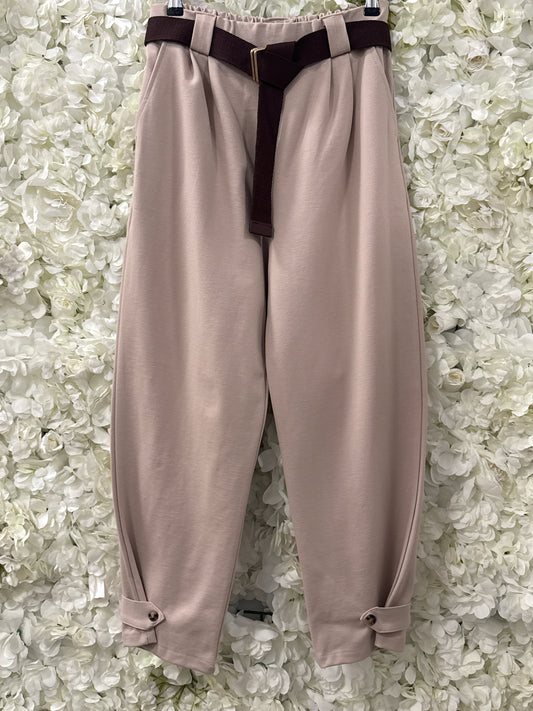 Lovely balloon trousers with button cuff, Miranda beige
