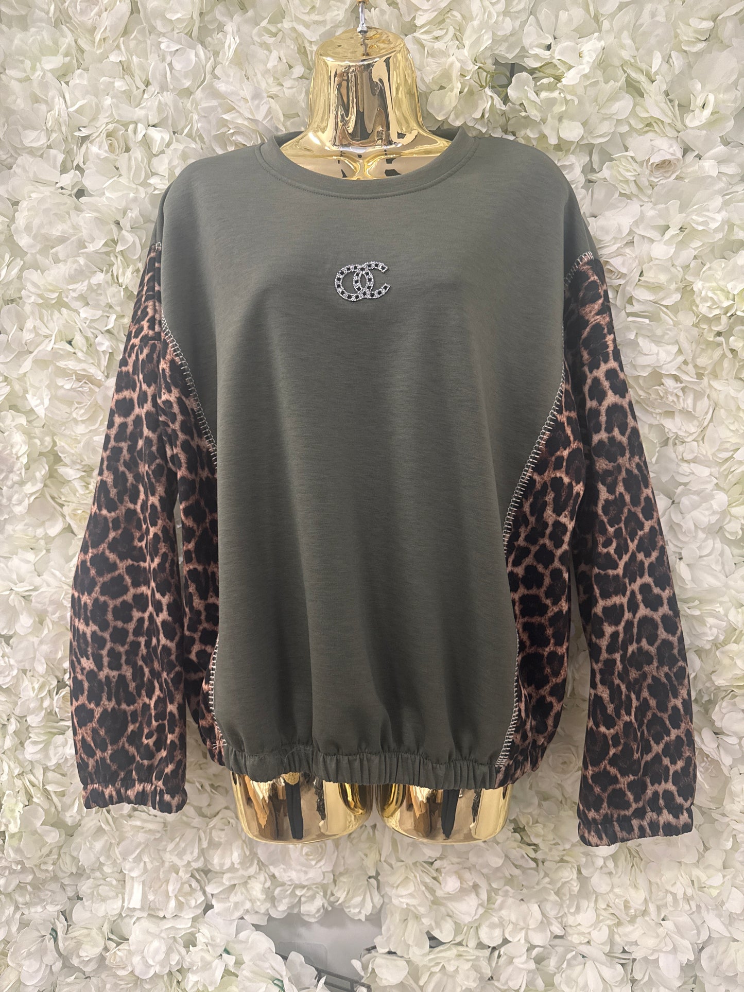 Lovely green and leopard print sweatshirt, Florida
