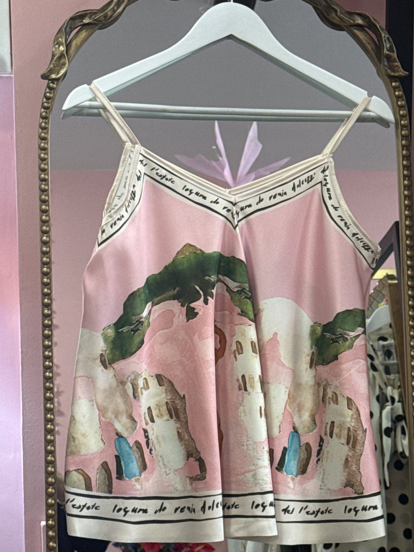 Silky feel top, Venus