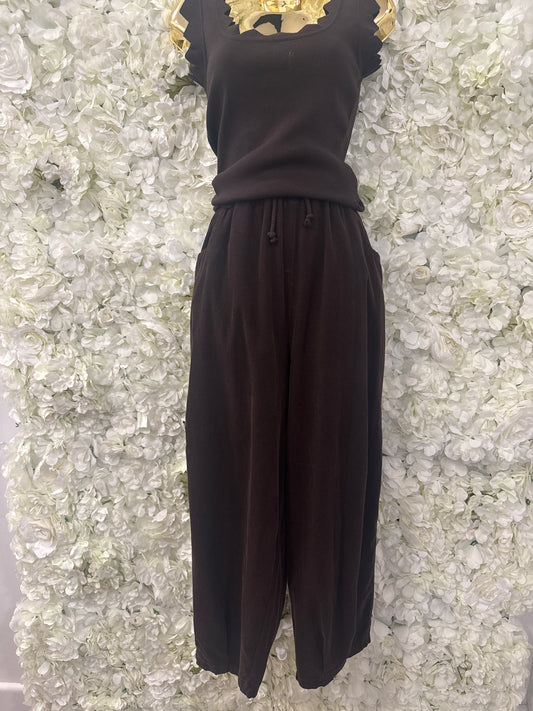 Lovely cord barrel trousers in chocolate, Billy