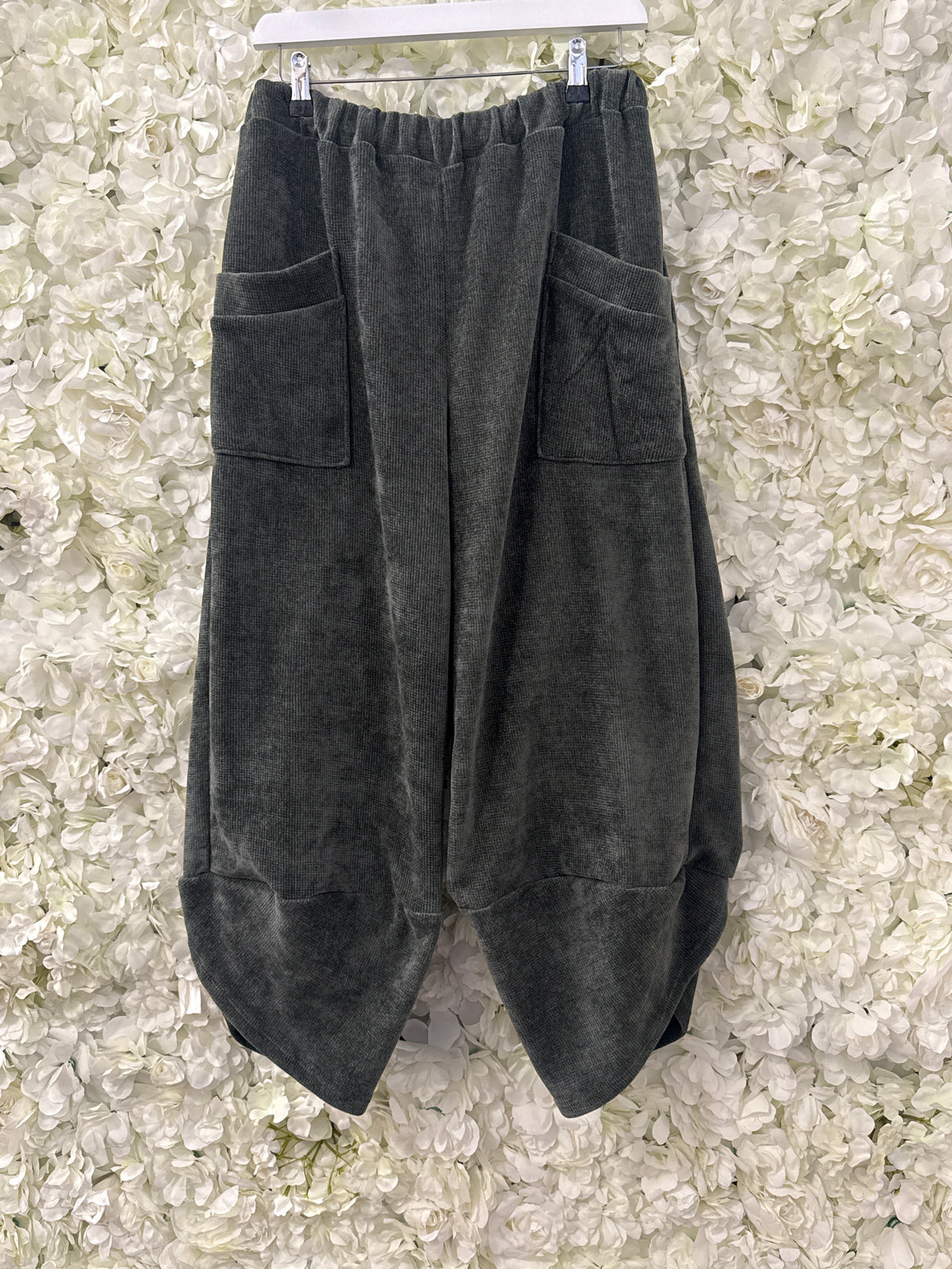 Tulip trousers in chenille, Zena khaki