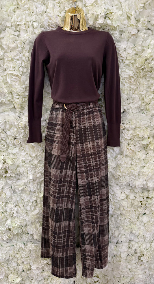Stunning wide leg woven trousers, Hazel
