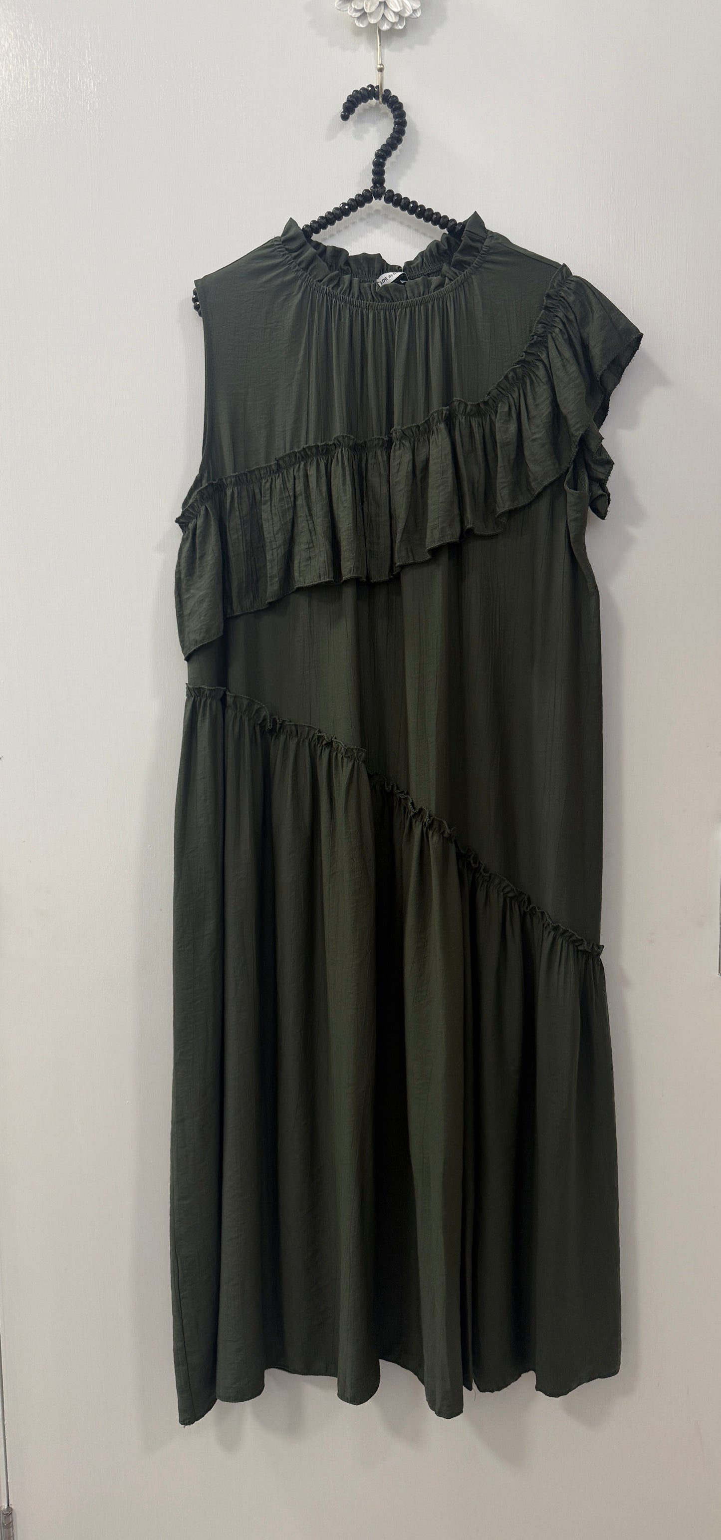 The most stunning dress, Atticus Green