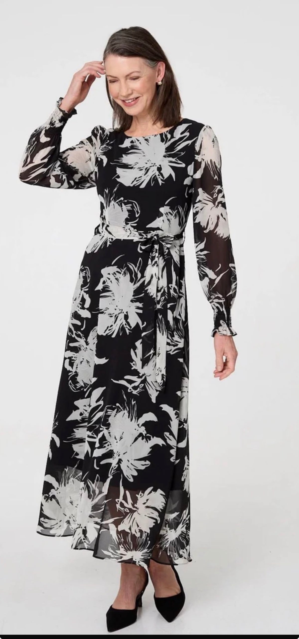 Stunning occasion dress, Netty