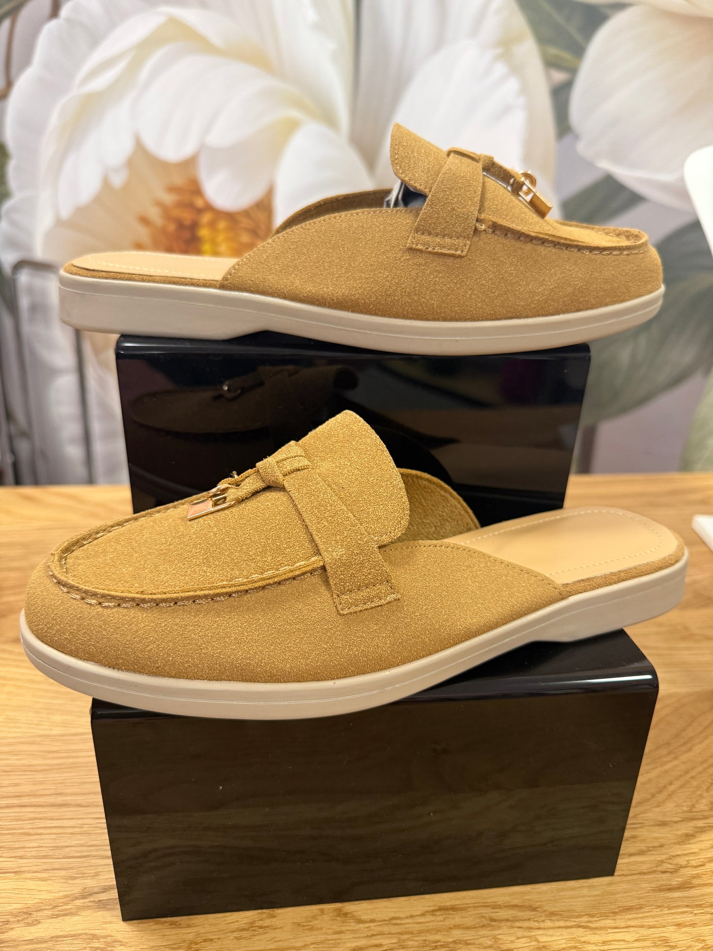 Slip on backless loafer, Magnolia