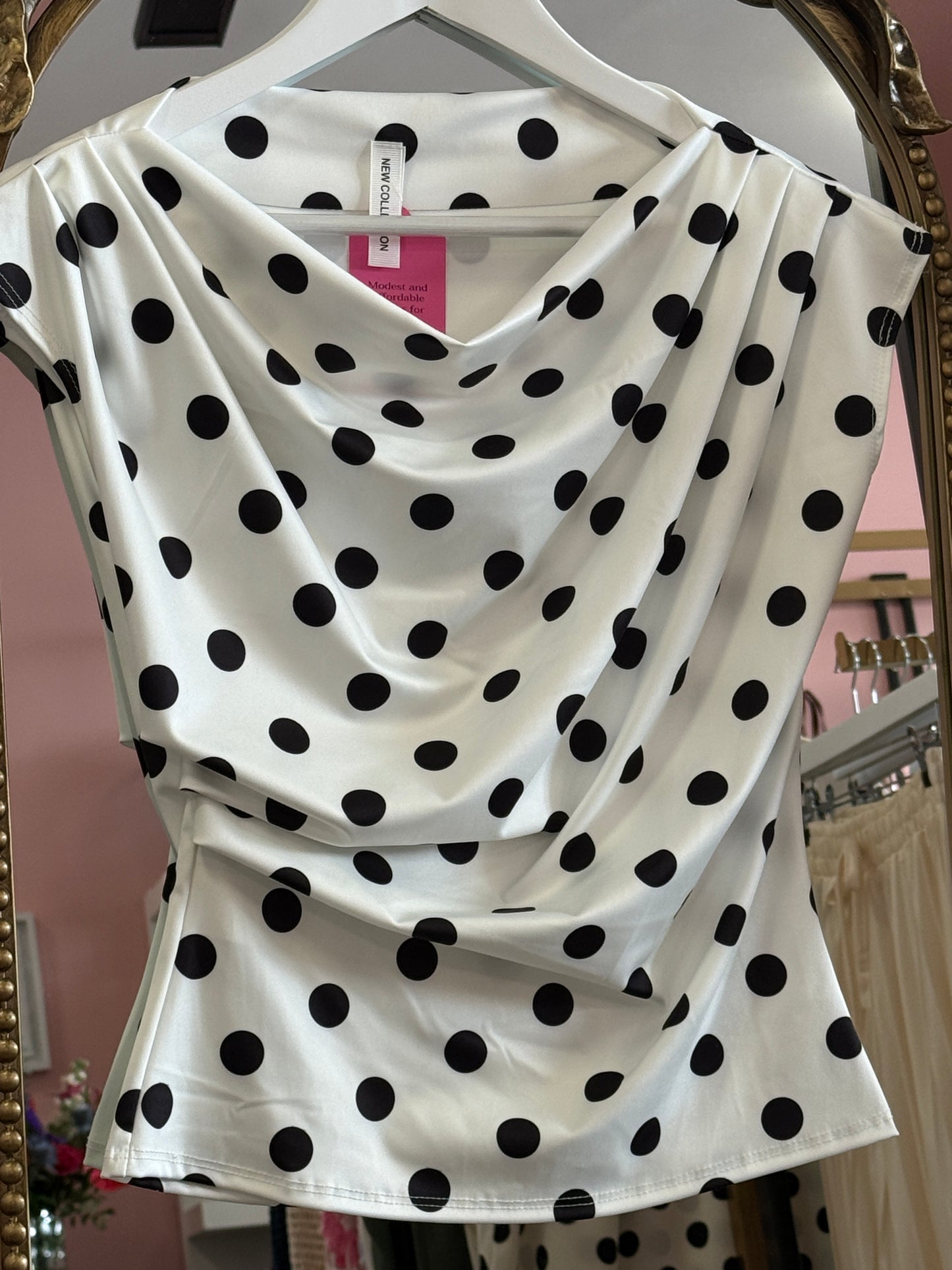 Polka dot top, Keswick