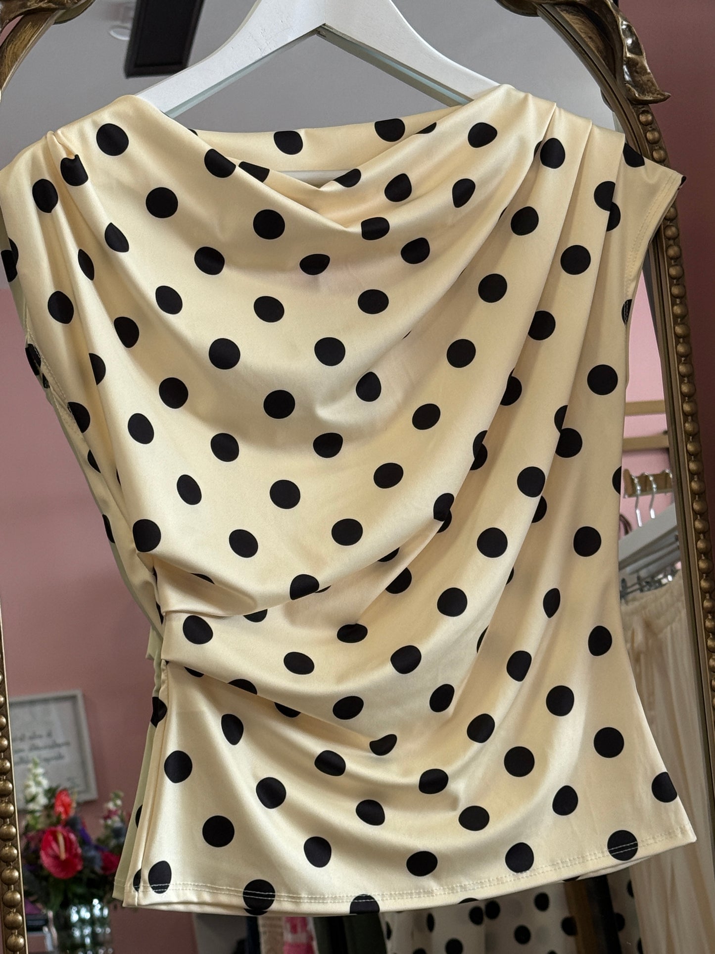 Polka dot top, Keswick