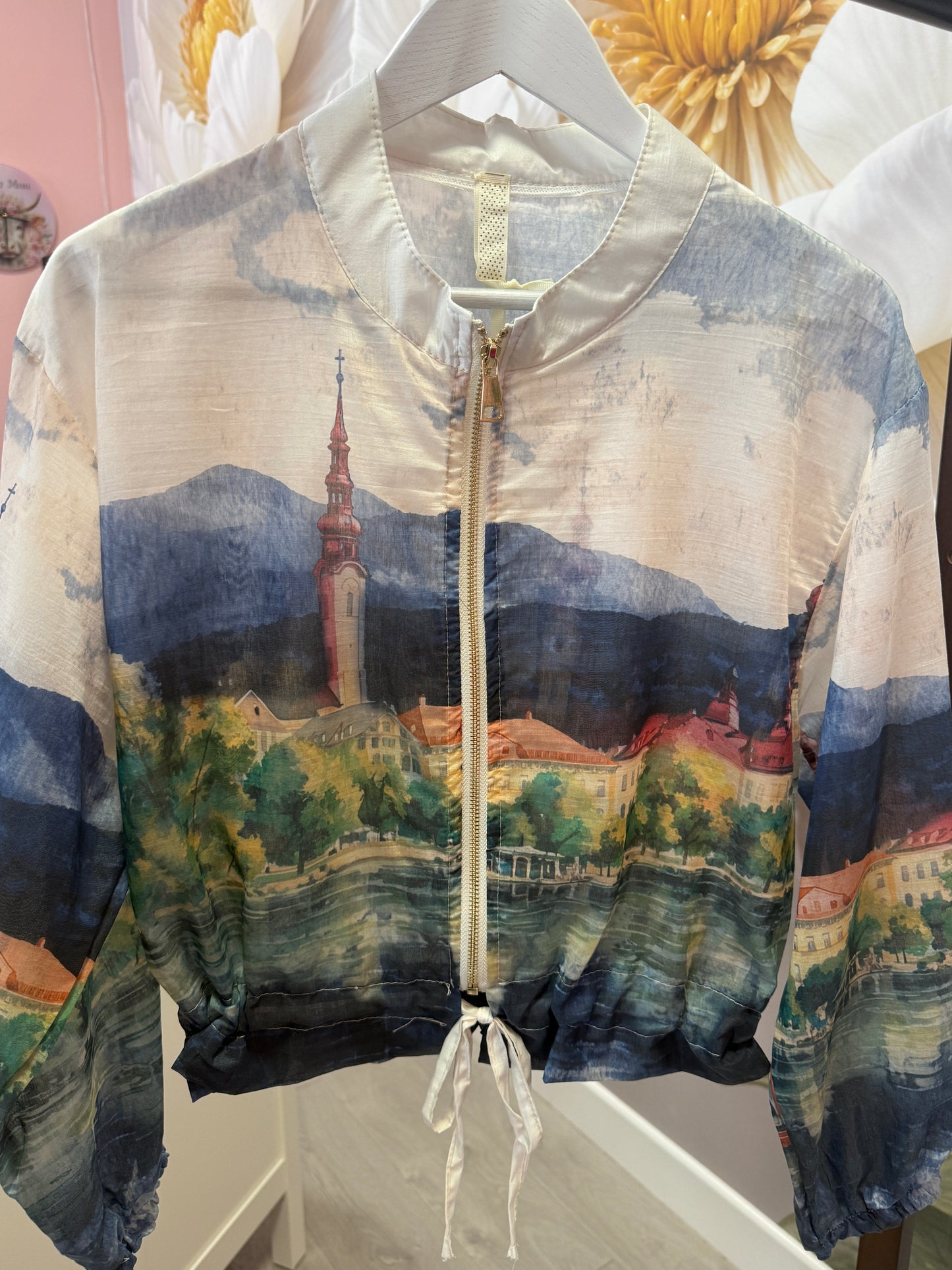 Stunning jacket, Adria santo