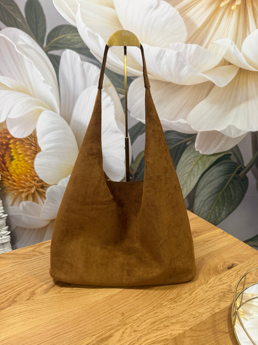 Lovely slouch bag     Caramel Crush