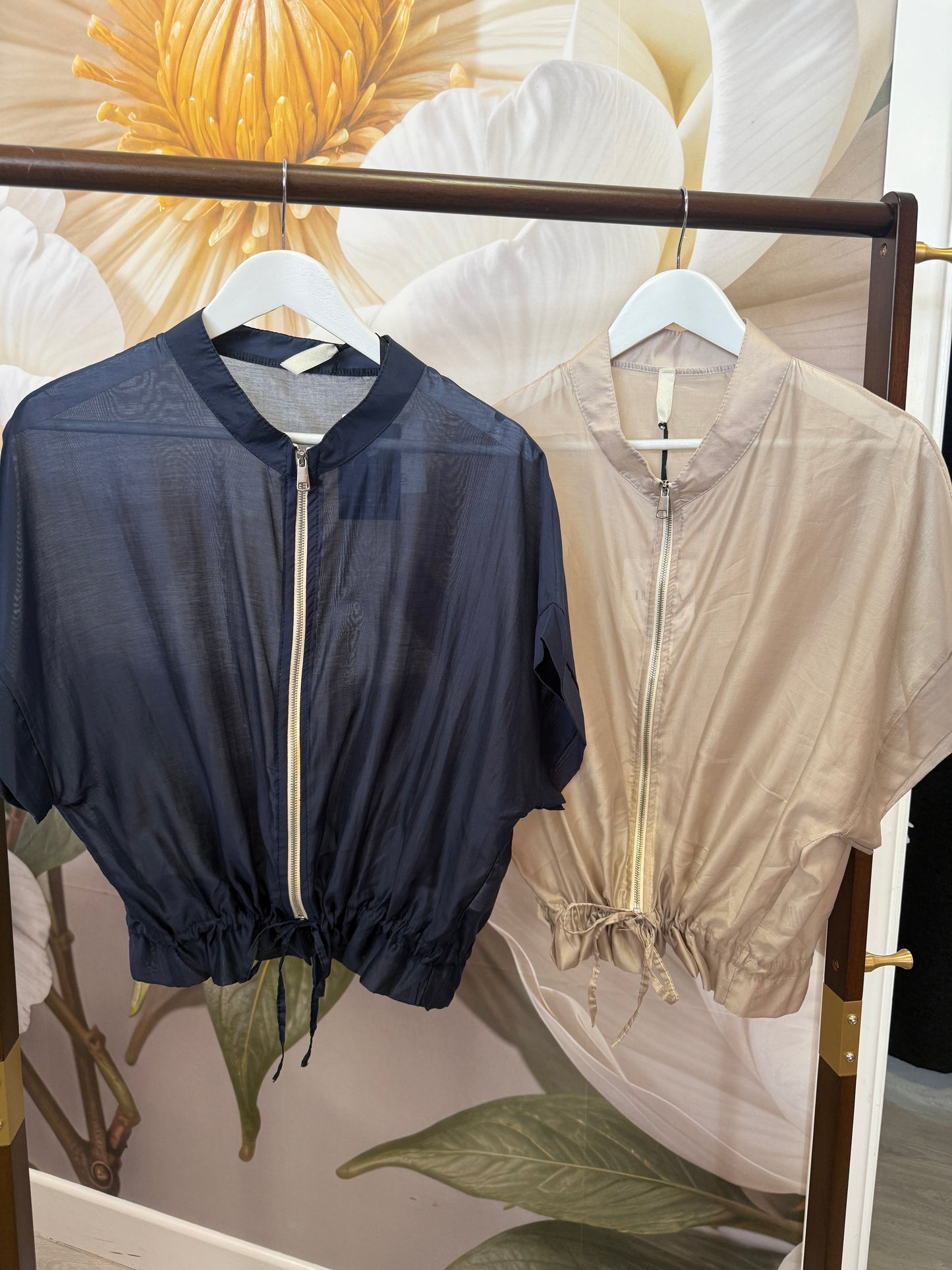 Lovely lightweight short sleeve jacket, Bella