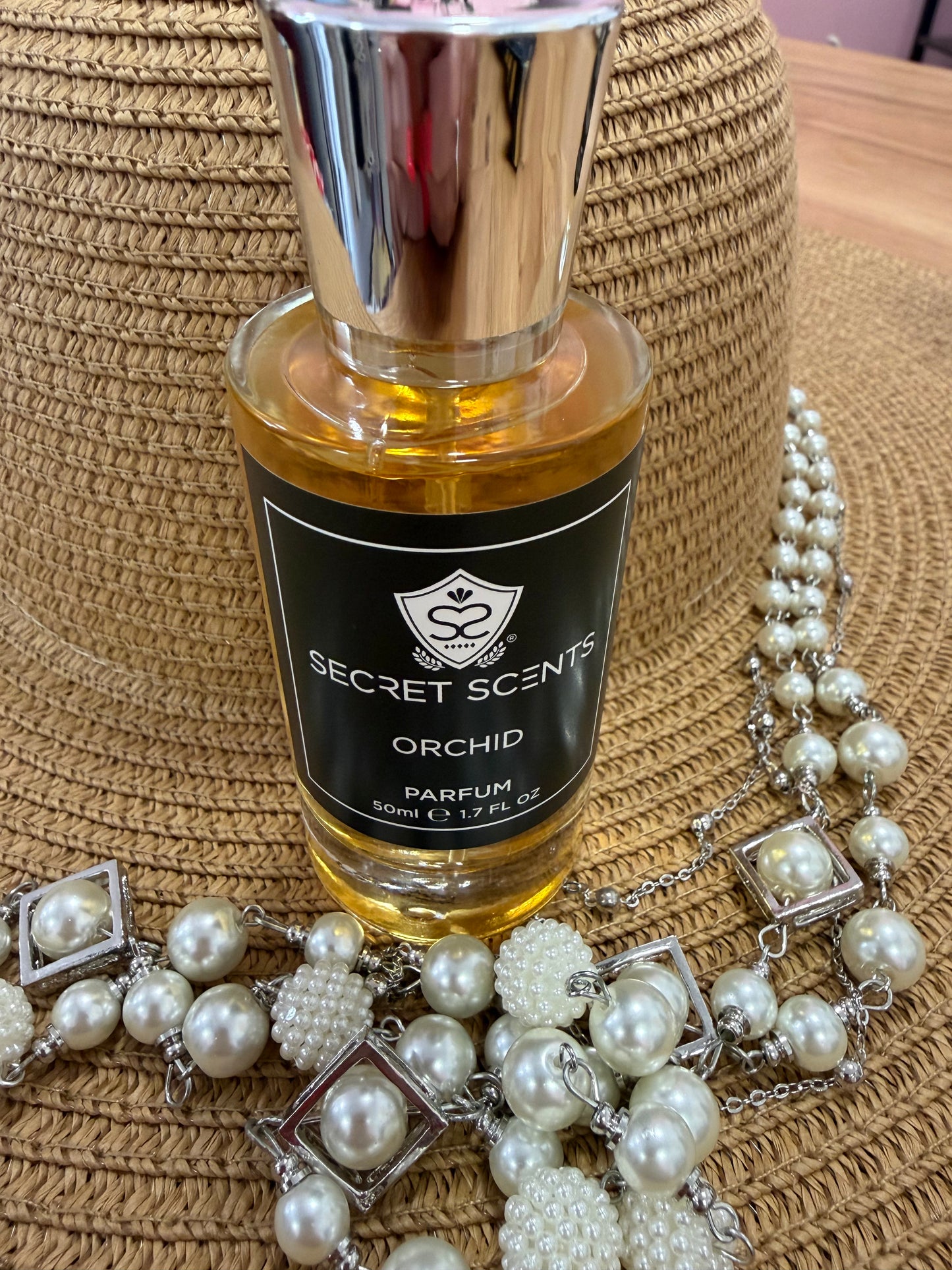 Orchid: inspired by black orchid.